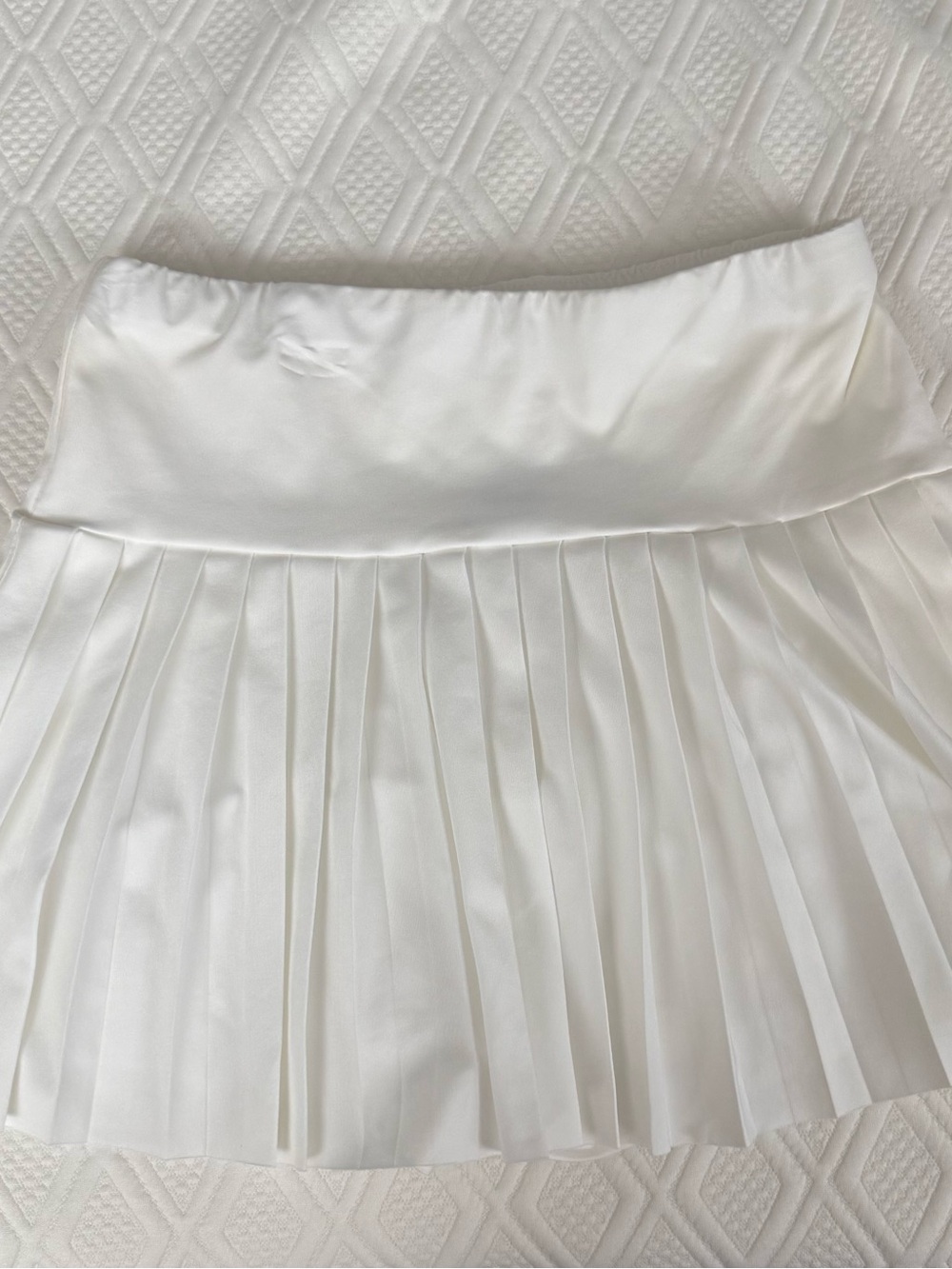 SHEIN White Pleated Mini Skirt